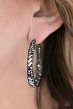 Load image into Gallery viewer, "Paparazzi" GLITZY By Association - Black earring